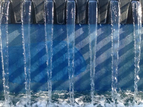 LSSood's tweet photo. #inspiring #waterart #cyprus #anassa 💦 http://t.co/uJCRKgDobR