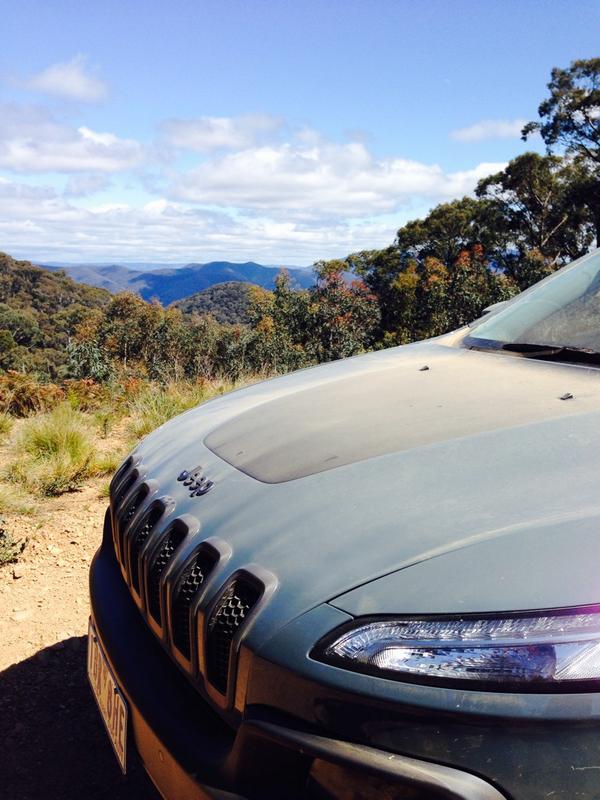 capricorngirl's tweet photo. Awesome week in #bucklandvalley @jeepaustralia #cherokee #trailhawk #trailrated #villagusto http://t.co/IUVs7iZuS4