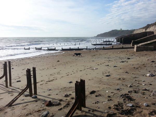 stevebeemer's tweet photo. Lots of plastic bottles today, I wonder how many less there might be if each bottle had a deposit of say 5p each? http://t.co/ojIzucQaBi