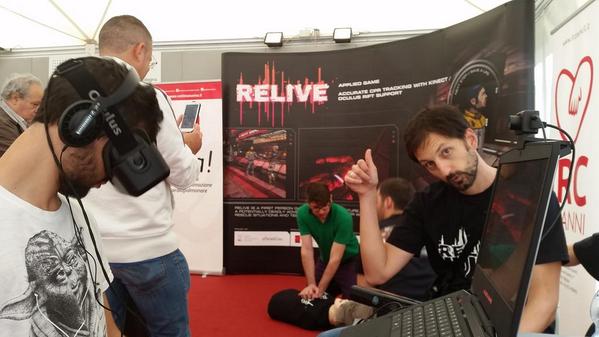 settimanaviva's tweet photo. In piazza a Bologna c'Γ¨ #relivegame #settimanaviva http://t.co/777mjRiXBx