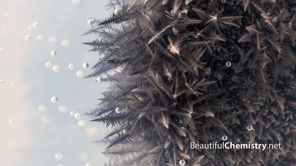 breakforthpics's tweet image. The  Spellbinding Beauty of Chemical Reactions, Captured in Ultra HD Video buff.ly/1sc5NAc