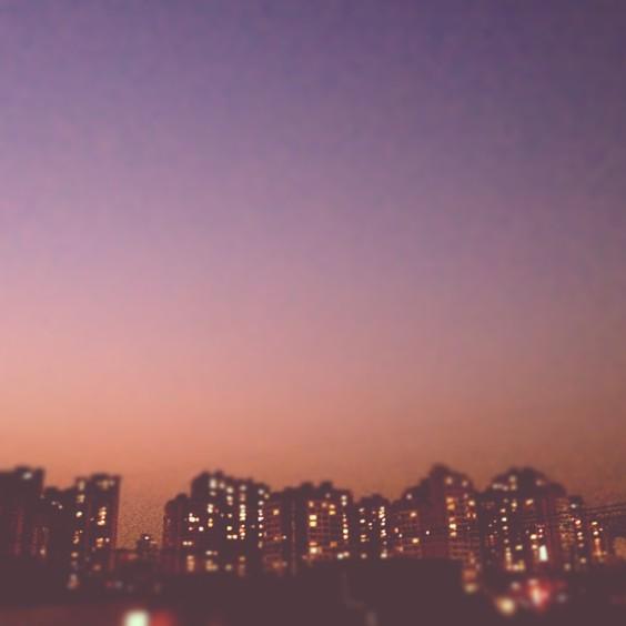 keemchuhoon's tweet photo. 내일이면 24년동안 살던 동네와 작별을 http://t.co/fHGog7CwxL