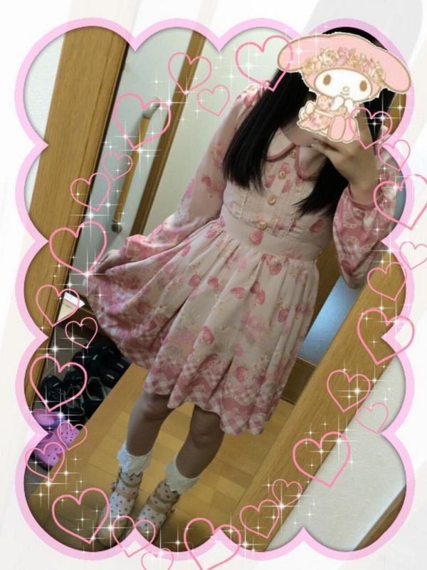 ゆりめろ メロメロストロベリーフラワーワンピースのピンク ベースのピンクが淡いから全然派手じゃない でも裾のピンクチェックが目立ってて可愛さ百倍 もうピンク大好き っ W マイメロ リズメロ リズリサ Http T ゆりめろ メロメロストロベリーフラワーワンピースのピンク ベースのピンクが淡いから全然派手じゃない でも裾のピンクチェックが目立ってて可愛さ百倍 もうピンク大好き っ W マイメロ リズメロ リズリサ Http T