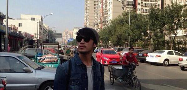 OnlyMorganOey's tweet photo. Miss you so much yang lagi di Beijing :* {} @MorganOey http://t.co/qPID0ZJErC