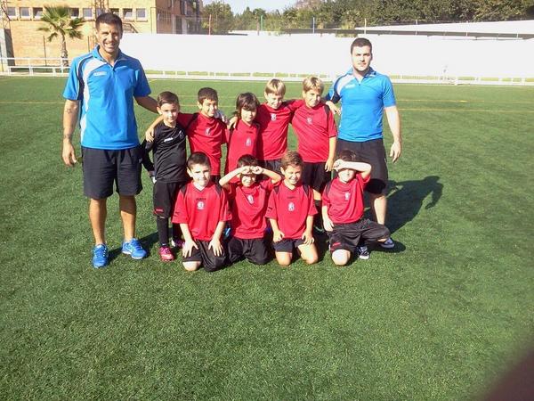 beniparrellcf's tweet photo. Nuestros goleadores han sido 3 Abel, 1 Marc, 1 Manolo, 1 Alfredo, 1 Pau y 1 Enric. Aqui estan nuestros CAMPEONES!!! http://t.co/c1mTFc9nTZ
