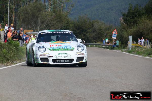 LorenS_Photo's tweet photo. Momentos del Porsche 997 GT3 Cup de @vallejoracing en el #RallyeSantander http://t.co/jq7pxZsWAr