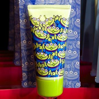 Mezzomikiのディズニーブログ 持ち歩いて可愛い 東京ディズニーランド ディズニーキャラクターデザインハンドクリーム Http T Co Nxgnxk2fbg かわいいキャラクターデザインのハンドクリーム ミニーちゃんやリトルグリーンメンも Http T Co