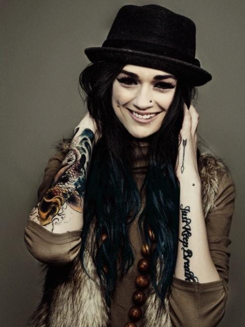 CrystalReedPL's tweet image. If I were punk