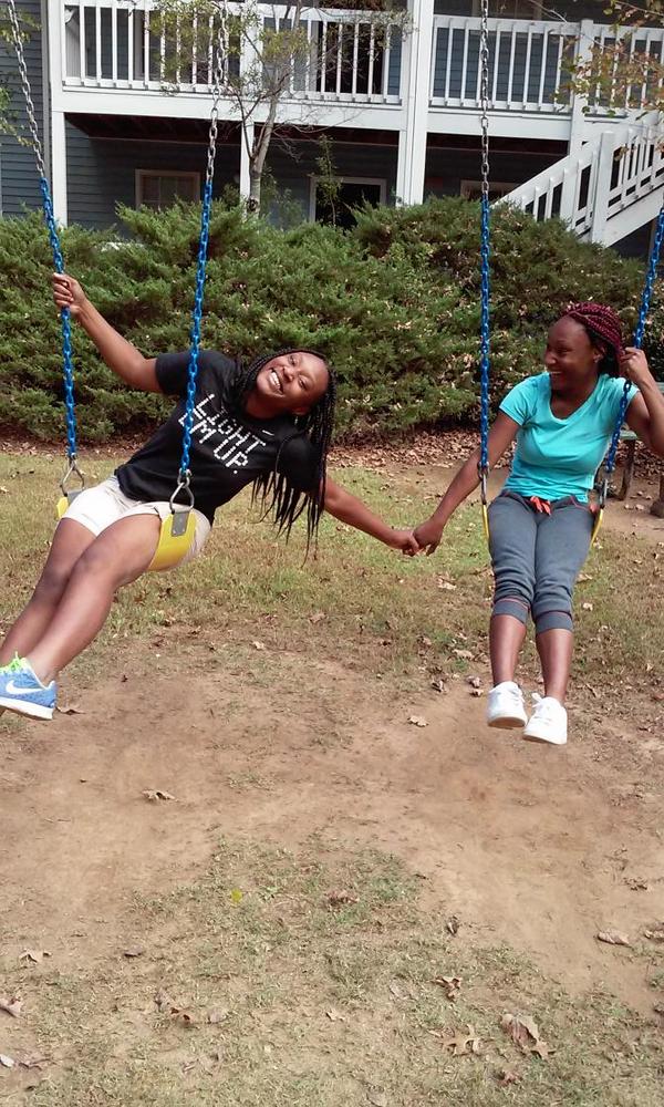foreverkieraa's tweet photo. , keep her by my side like a hip 😘
#WeBomb #AtGrandma #NewPartments http://t.co/McIFD2FyPj