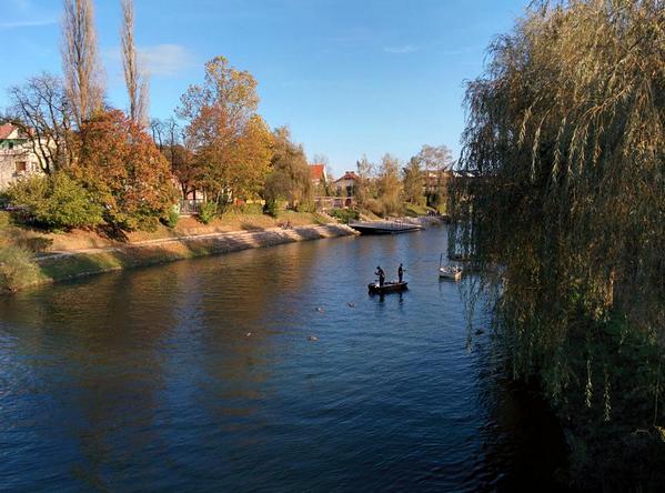 DisHekIlayMaden's tweet photo. Lazer eğitimimizin ilk günü Ljubljana'da serbest zamandı :) http://t.co/hE5KdzJmAx