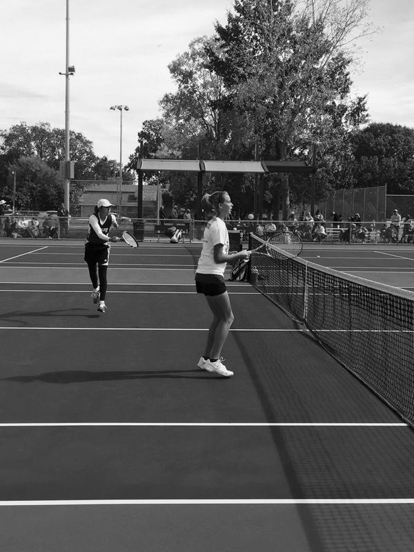 TexasTechT's tweet photo. @CoachWahlg watching @JStefff &amp; Kendra warmup 4STATE tennis finals w/ @keller_2015 @eastonbrown3 @LucyLucymann1 #BHS1 http://t.co/U2FhK9C6kY