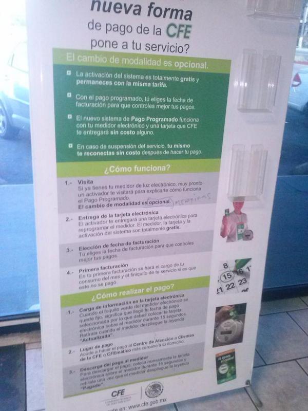 AyonRaul's tweet photo. Je je je, en sucursal de reforma y luis encinas http://t.co/vRnZMnRBmM