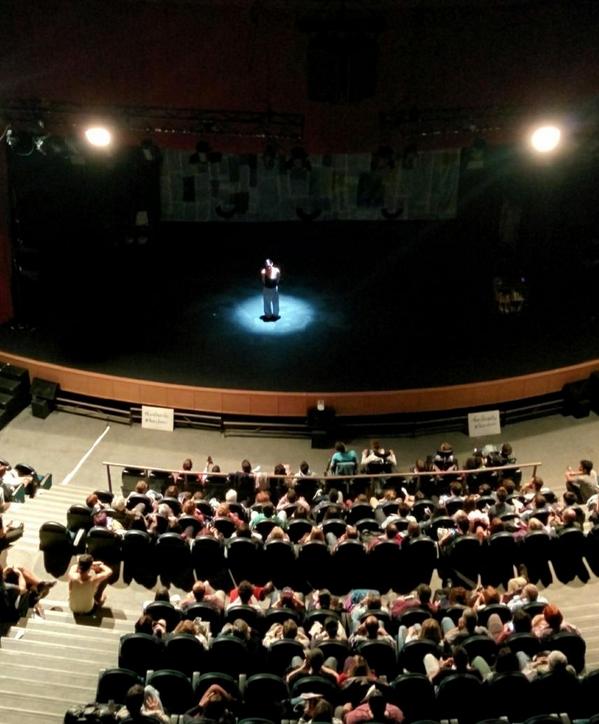 Empieza Perdidos en #NuncaJamás de <a href="/CrossBorderProj/">Cross Border Project</a> en el Auditorio Pilar Bardem de Rivas