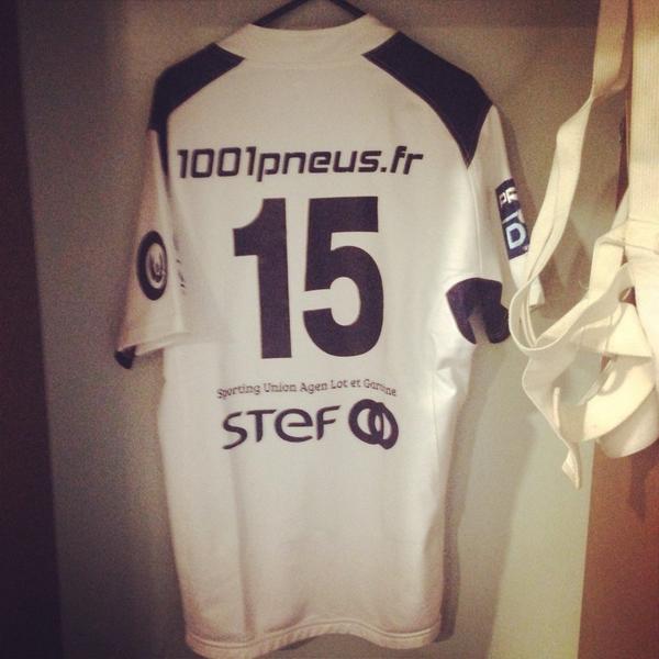 1st game at my new home tonight.. Couldnt me more excited!! #AllezAgen <a href="/agen_rugby/">Agen Rugby - SUA LG</a>