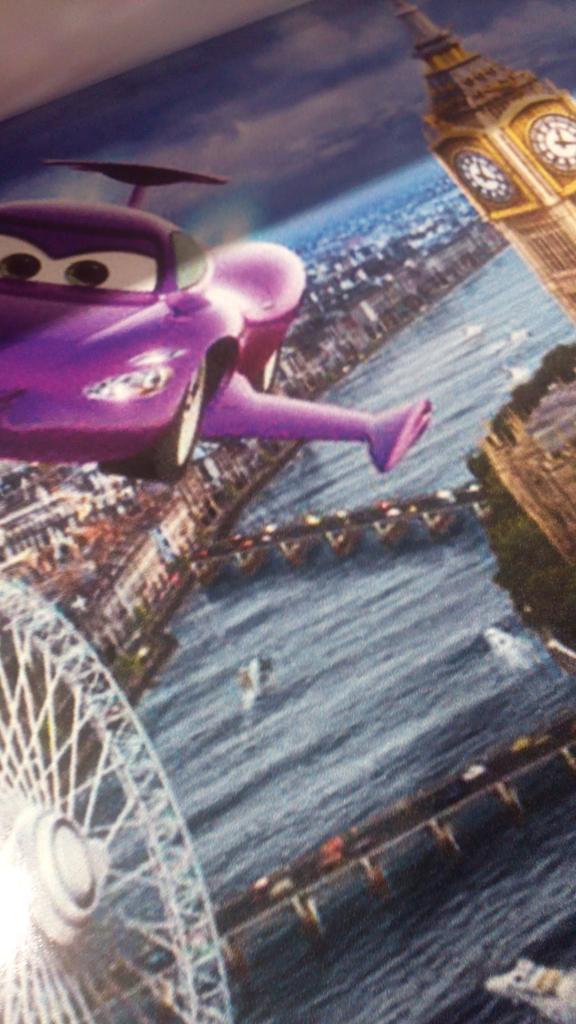 abustef's tweet image. Risoluzione *ridicola* delle immagini che usano per promuovere il plotter o gli inchiostri... #libramenteviscom14