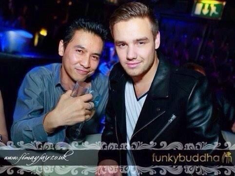 1DSPNews's tweet photo. Liam en Funky buddha - 16.10.2014 http://t.co/9fzNf6k6SU