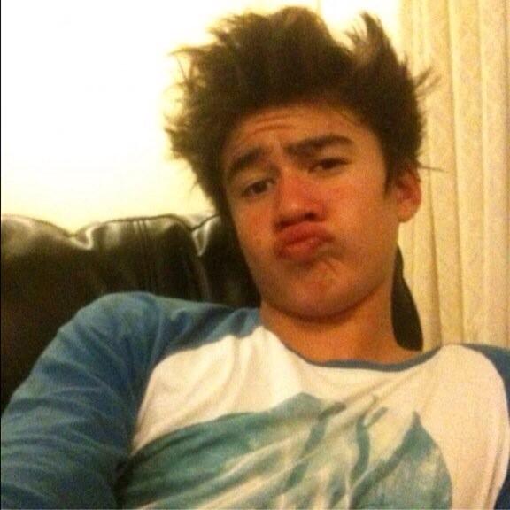 Calum the type of BF tweet media