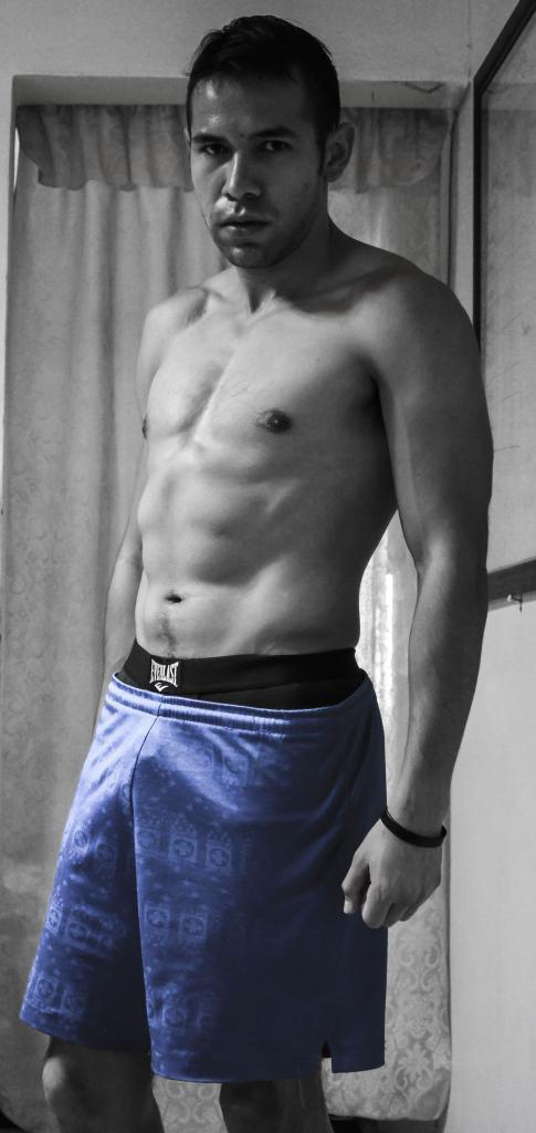 brazotesX's tweet photo. Remember your pic @DathanMathews , morning and feeling #shredded 
#fitfam #progressPic #bodyslip #abslip http://t.co/Bt6bNglA5O
