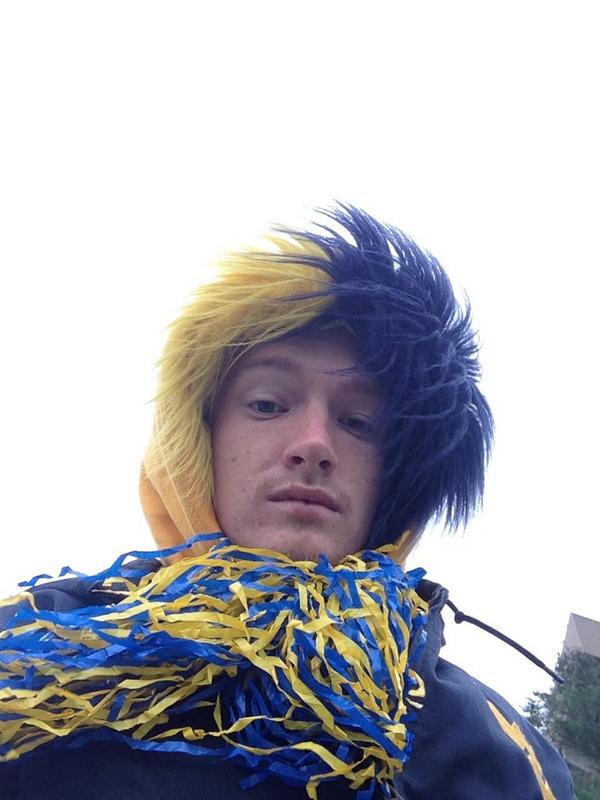 EERKing43's tweet photo. @WVUfootball #WVImLovinIt http://t.co/CubLB8JejE