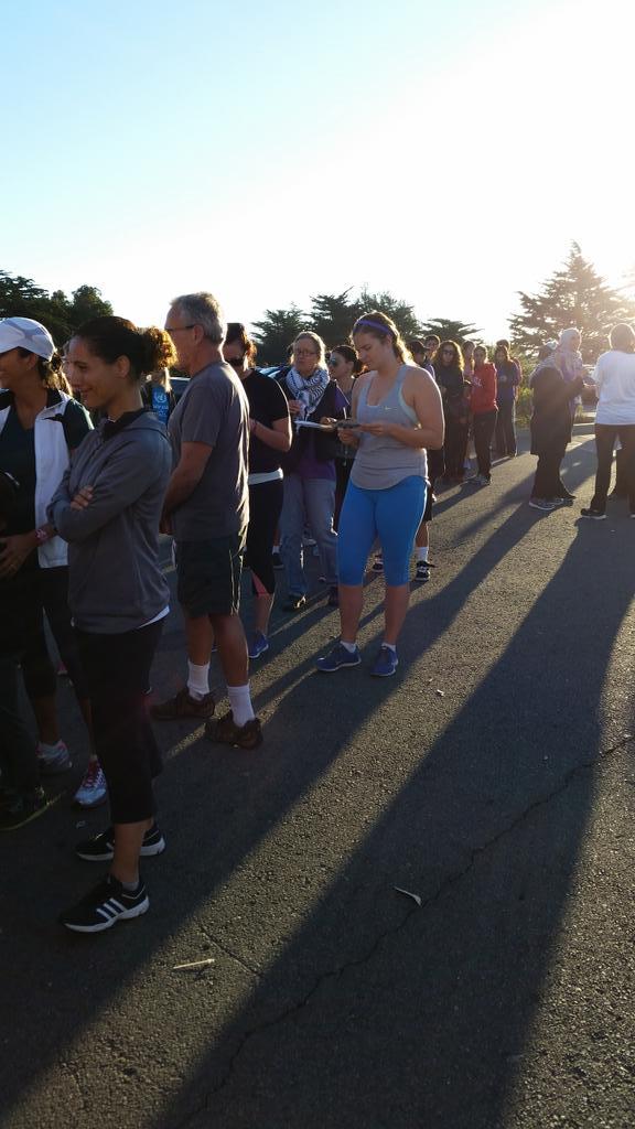SFSUMUN's tweet photo. Look at that line of people at the #Gaza5K getting up early to help the children of #Palestine! http://t.co/e5rmEhzNUT