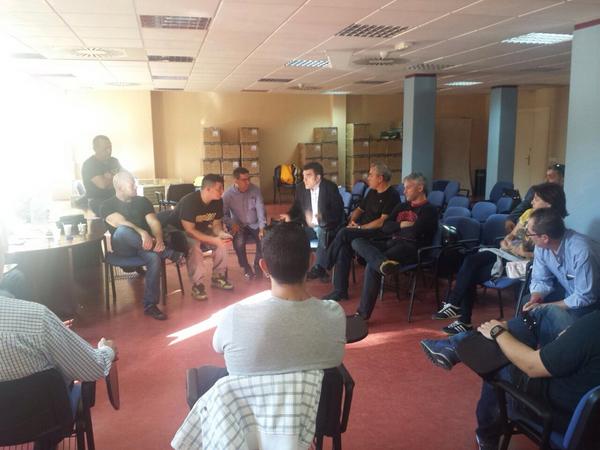 POLICIALEGANES tweet media