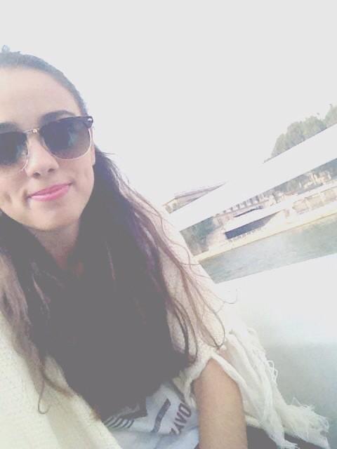 itxgabi's tweet image. Cliquez sur lien lien svp @fan2fr C'est ce que je pense de Vanessa #FAN2GimmeShelter 💕😭