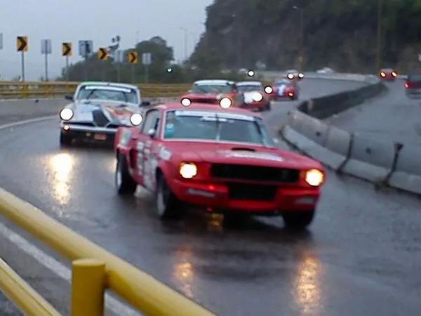 alfredojuarezjr's tweet photo. Asi fué la llegada de @XavierLamadridS a #Oaxaca  y ahora rumbo a #DF la mejor de las suertes amigo. http://t.co/opGRstivnH