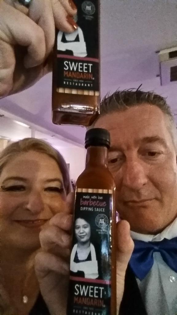 SweetMandarins's tweet photo. “@MartellePhoto: #nkbollywoodnight @sweetmandarins #sweetmandarins #jessicahope http://t.co/xeRlgCVZ40” sweet