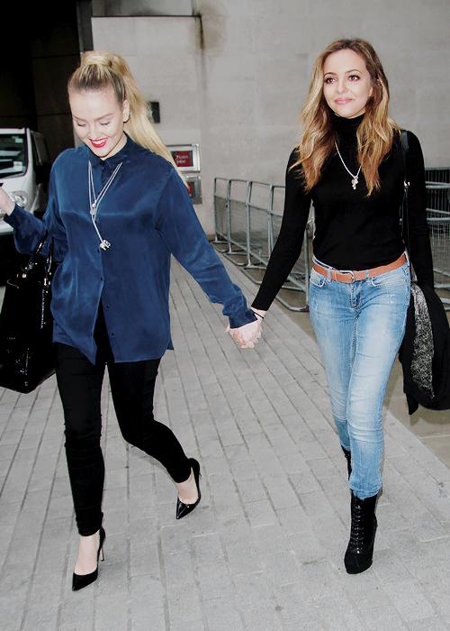 PerrieIsBeauty's tweet photo. Jade and Perrie leaving the BBCR1 in London today #PerrieFacts #JadeFacts http://t.co/pETrZhvexk