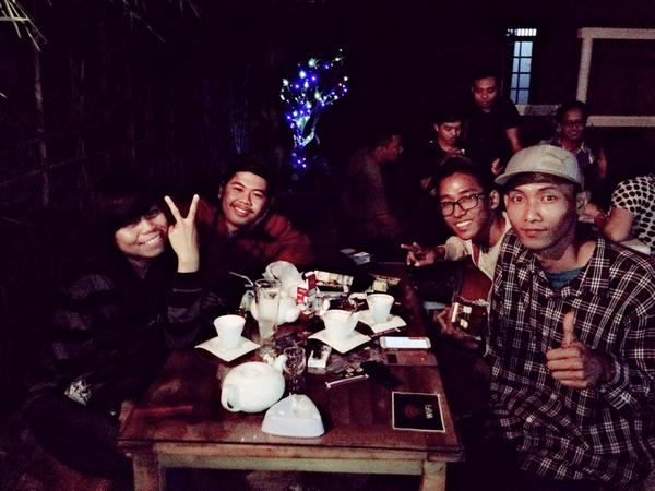 OKOmahKopi's tweet photo. Aku order cappuccino ice ya? Sure you choose one of OK best menu 😉 http://t.co/SHwuAOhzXl