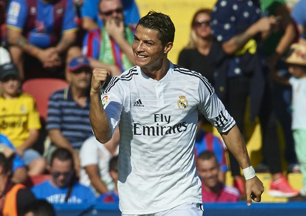 BBCSport's tweet photo. Real Madrid 5-0 Levante - Cristiano Ronaldo makes it ten goals in four league games http://t.co/5vH5K0tzkJ http://t.co/VGRk2dNpvw