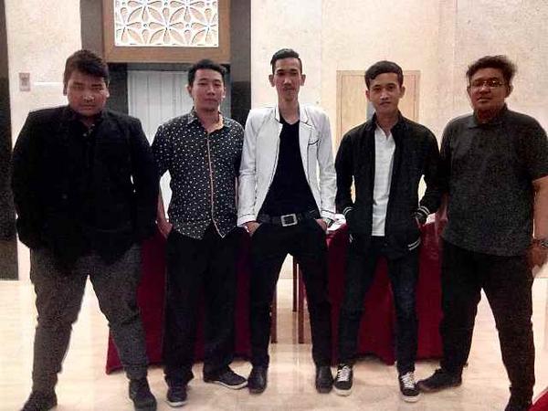 VignetID's tweet photo. Weekend padat http://t.co/WtjcA3YqkC