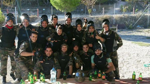elsebikas's tweet photo. Una gran mañana/tarde #paintball #comida #equipazo :-P http://t.co/KoAXag3GmP