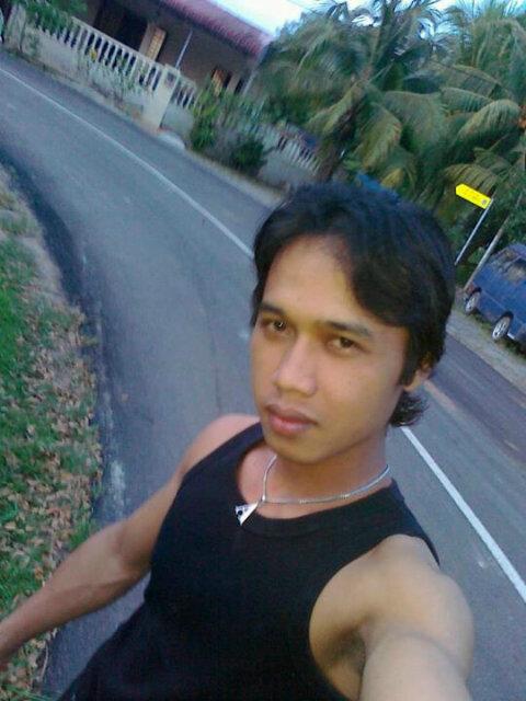 Ragil_Scorpio's tweet photo. Gay sambas http://t.co/KNdsEThrwb