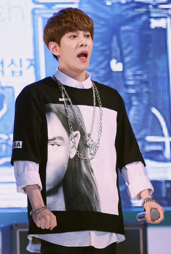 _mischievousboy's tweet image. 20141018 ㅇ◇ㅇ 짹짹 farm4.staticflickr.com/3951/155410457… #박경 @KYUNGPARK1992