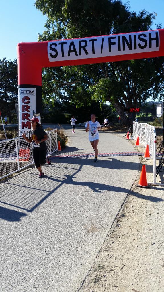 SFSUMUN's tweet photo. Congrats to our Communications Director, Tea, on finishing strong! #Gaza5K http://t.co/wMpIfUjFtF