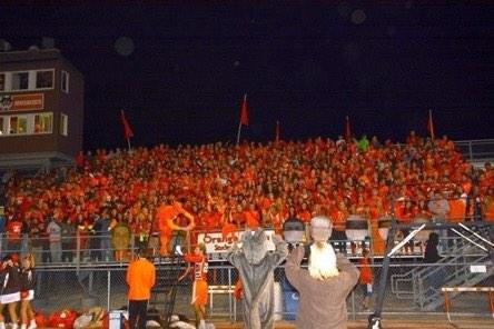 USections101's tweet photo. John Hersey High School
Arlington heights, IL😳😍🔥 http://t.co/3HwDYhfkeF