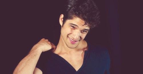 Happy birthday to my sweet darling Tyler Posey  I hope your birthday cake is as sweet as you are sunshine!!! 