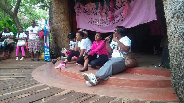 Timveni_Online's tweet photo. Breast Cancer Awareness Walk Recap in Pictures with #TimveniTV's @Judee63 .. #Yonsebho http://t.co/42ozozYmDM