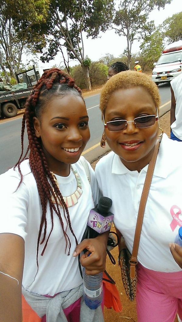 Timveni_Online's tweet photo. Breast Cancer Awareness Walk Recap in Pictures with #TimveniTV's @Judee63 .. #Yonsebho http://t.co/42ozozYmDM