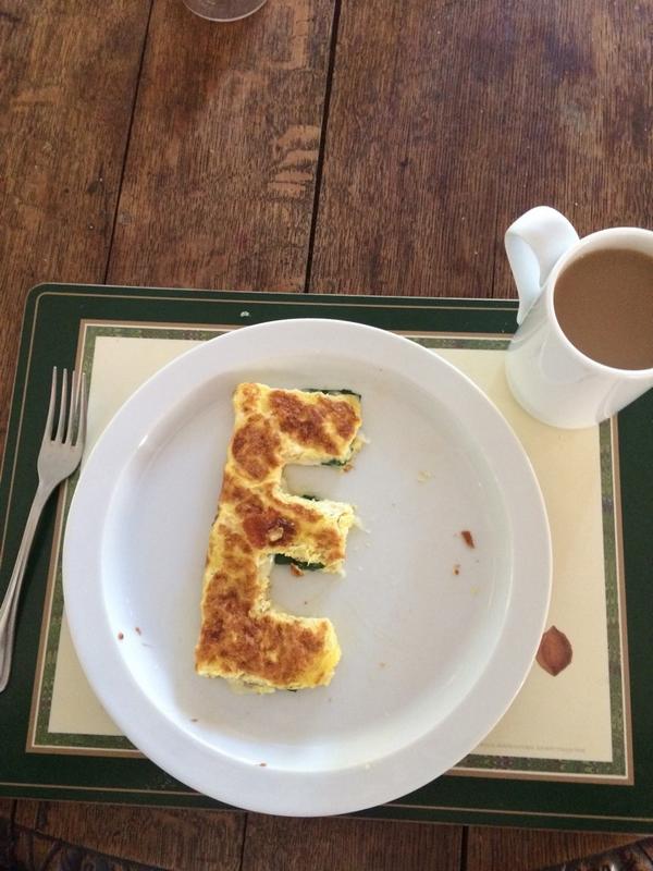 lemonknade's tweet photo. E for Emily #omlettes http://t.co/CBMtFV0Xg0