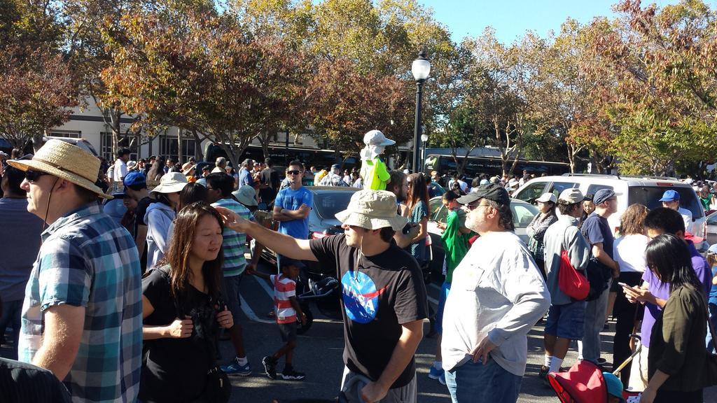 Embedded image permalink