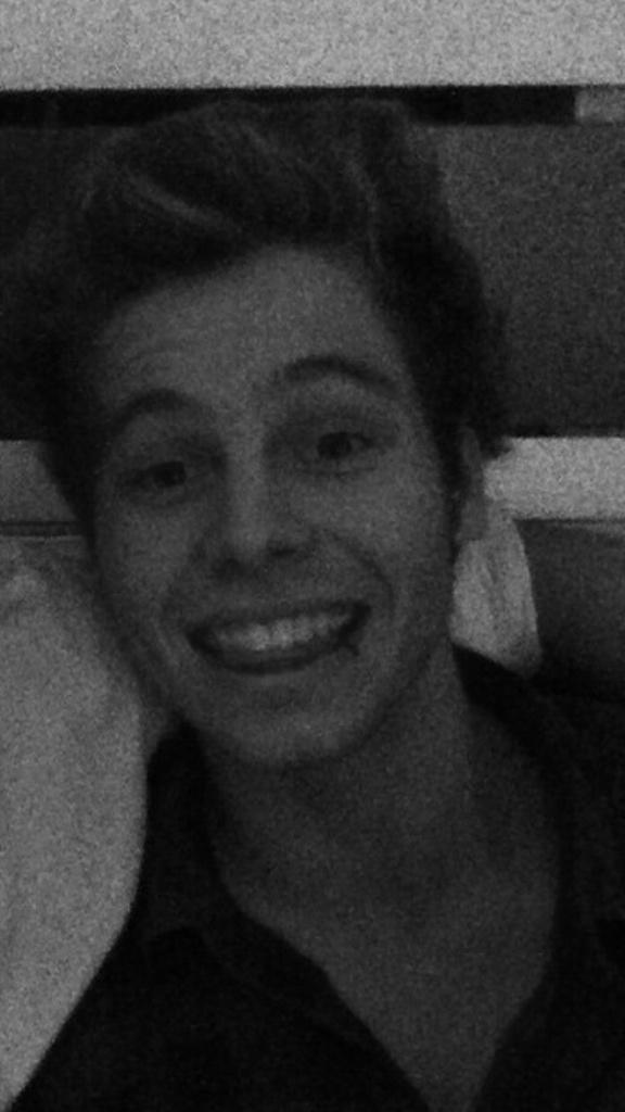 overdose5sos's tweet photo. http://t.co/psF4a47Kzy