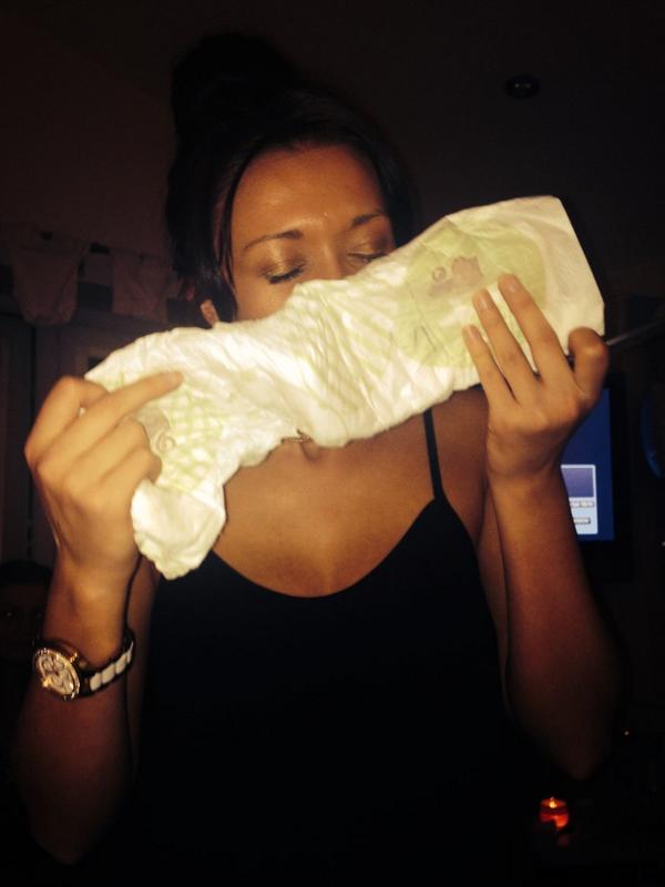 Nikolaaa_92's tweet photo. Aw loved @jre91 baby shower good catch up time @ChloeBell__ @Giovannagreco10 x x http://t.co/lZaNhFRKoC