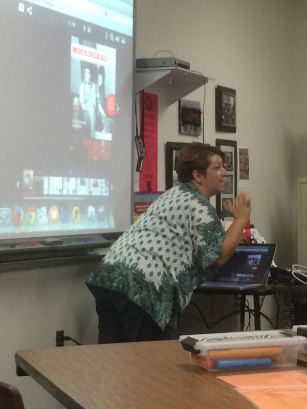 JenniferLCulver's tweet photo. @hawksboule showing magazines her students created filled with multi genre pieces #edcampwritenow #edcampOct18 http://t.co/yXVLx6F3pu
