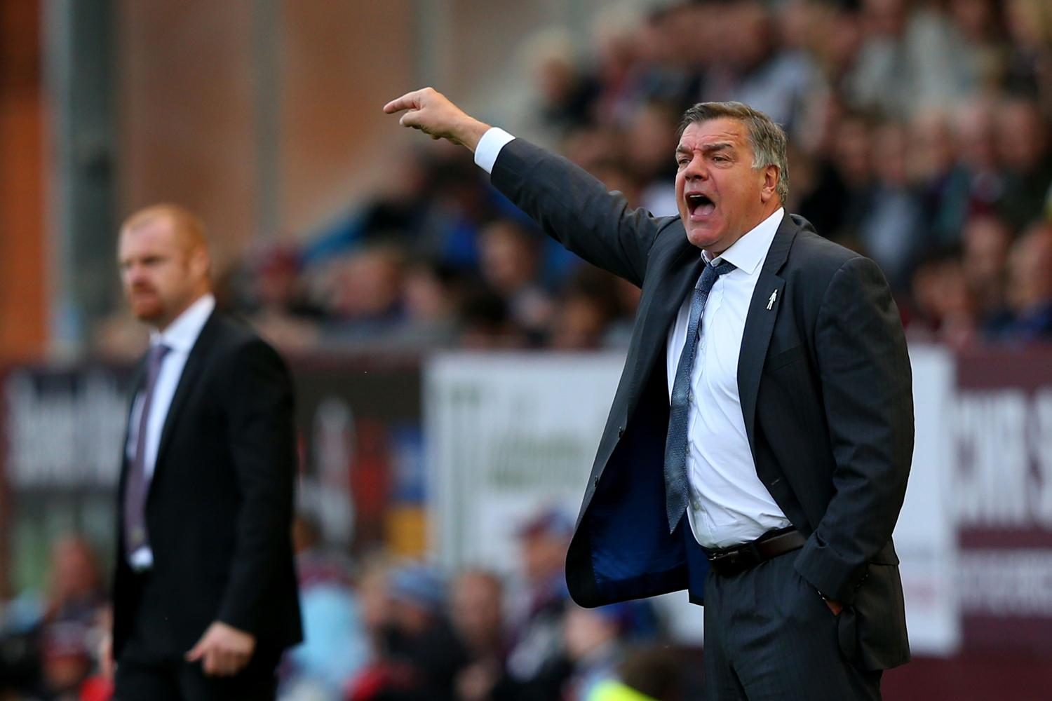 West Ham players give Sam Allardyce a happy 60th birthday with victory over Burnley:  