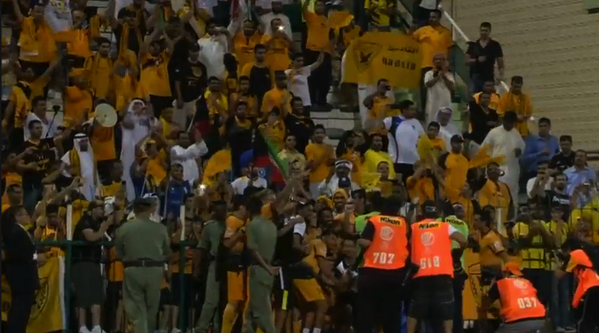 TheAFCGL's tweet photo. Qadsia players celebrate with the fans #AFCCup2014 http://t.co/yWkBLdRg3b