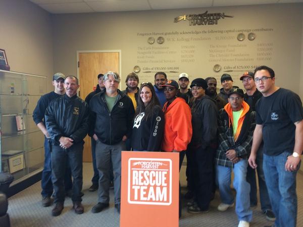 <a href="/ForgottnHarvest/">Forgotten Harvest</a> #IBEW National Day of Action <a href="/IBEWRENEW/">RENEW</a> Local 58 &amp; 17 helped processed 2434 lbs of potatoes