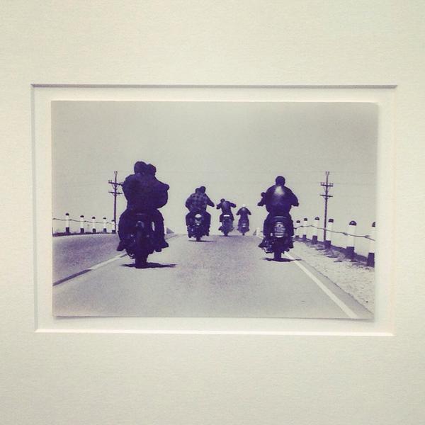 KatarinaBaliova's tweet photo. Legendary ride with freedom... @Belstaff  #vintage #motorbike #twowheelriders #legends #trend http://t.co/zOAEai9pp8