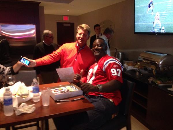 Innovative_IFBG's tweet photo. Another pass through...
Compass Insurance Group..@JarvisGreen97 #neworleansshrimphouse GREAT WIN FOR PATS!! http://t.co/2M1DF0LKd6
